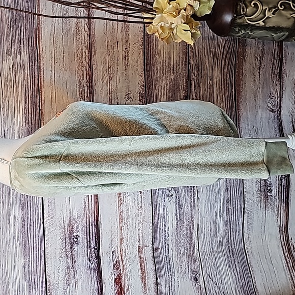 NWT FIFTH♡SUN PLUSH BUTTERFLY TWO-PIECE LOUNGE SET - Picture 6 of 16